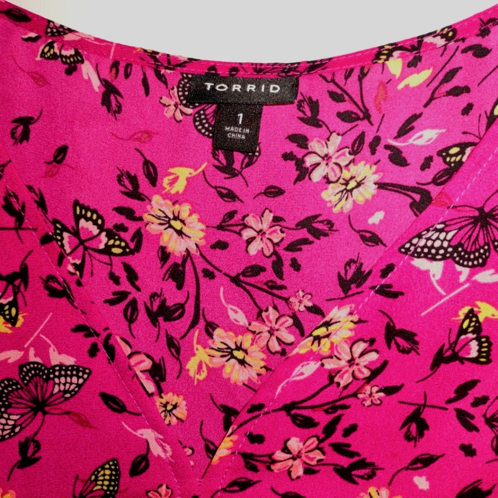 Torrid Raspberry Pink Floral Flowy Blouse + Gift - Picture 13 of 16